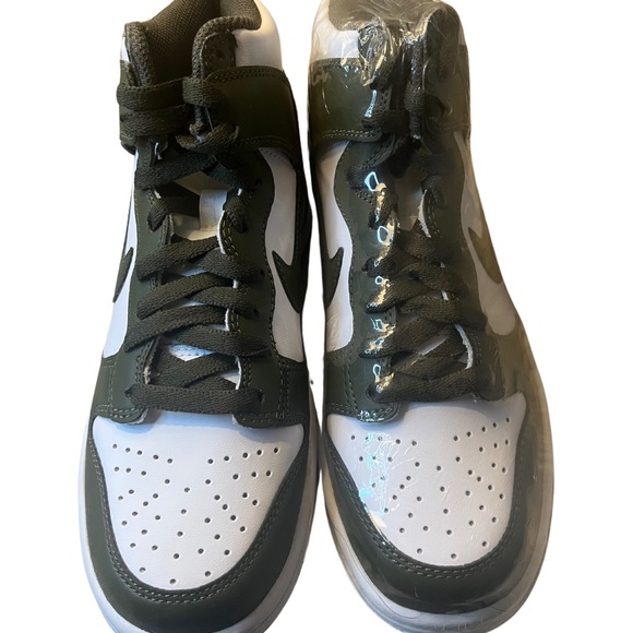 Nike Dunk High 'NIB Cargo Khaki - Picture 3 of 6